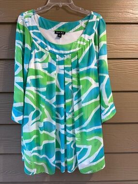 Dana Kay Women's Lightweight Flowy Blue Green Pleated Tunic Blouse Top Size 18W